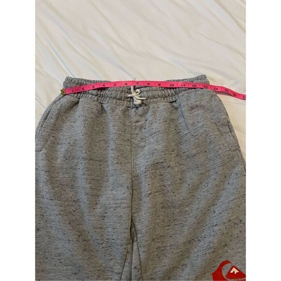 Quicksilver gray shorts - Picture 4 of 5